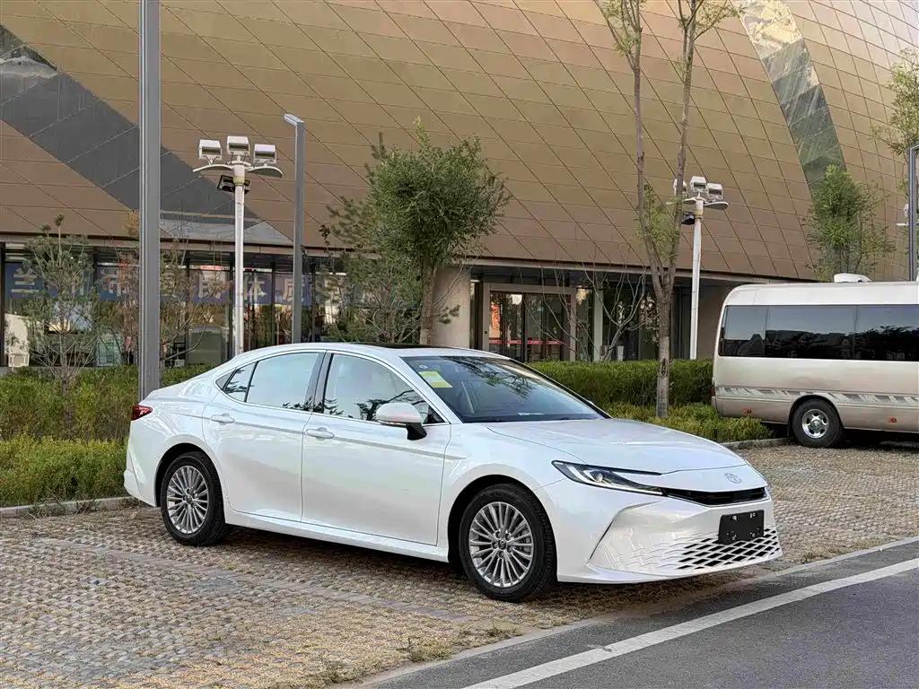 Toyota Camry 2026 2026 Hybrid 2.0HE Elite Edition