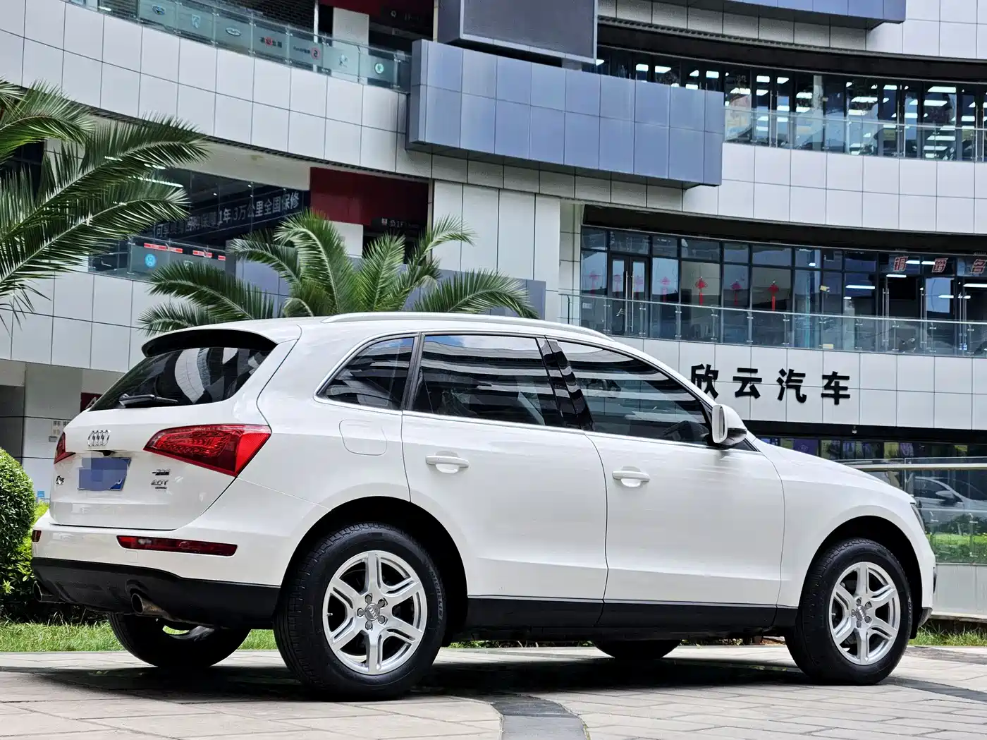 Audi Q5 2011 2.0TFSI Technology фото 11
