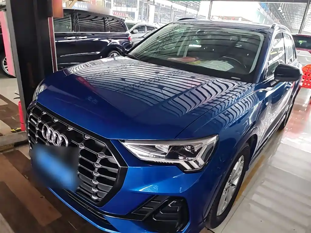 Audi Q3 2019 35 TFSI Progressive Sport