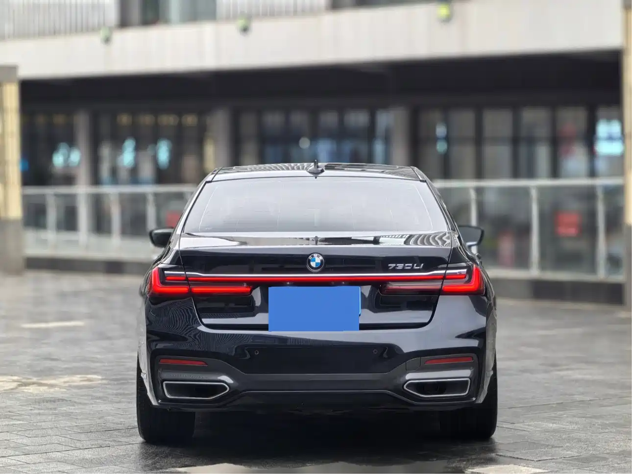 BMW 7 SERIES