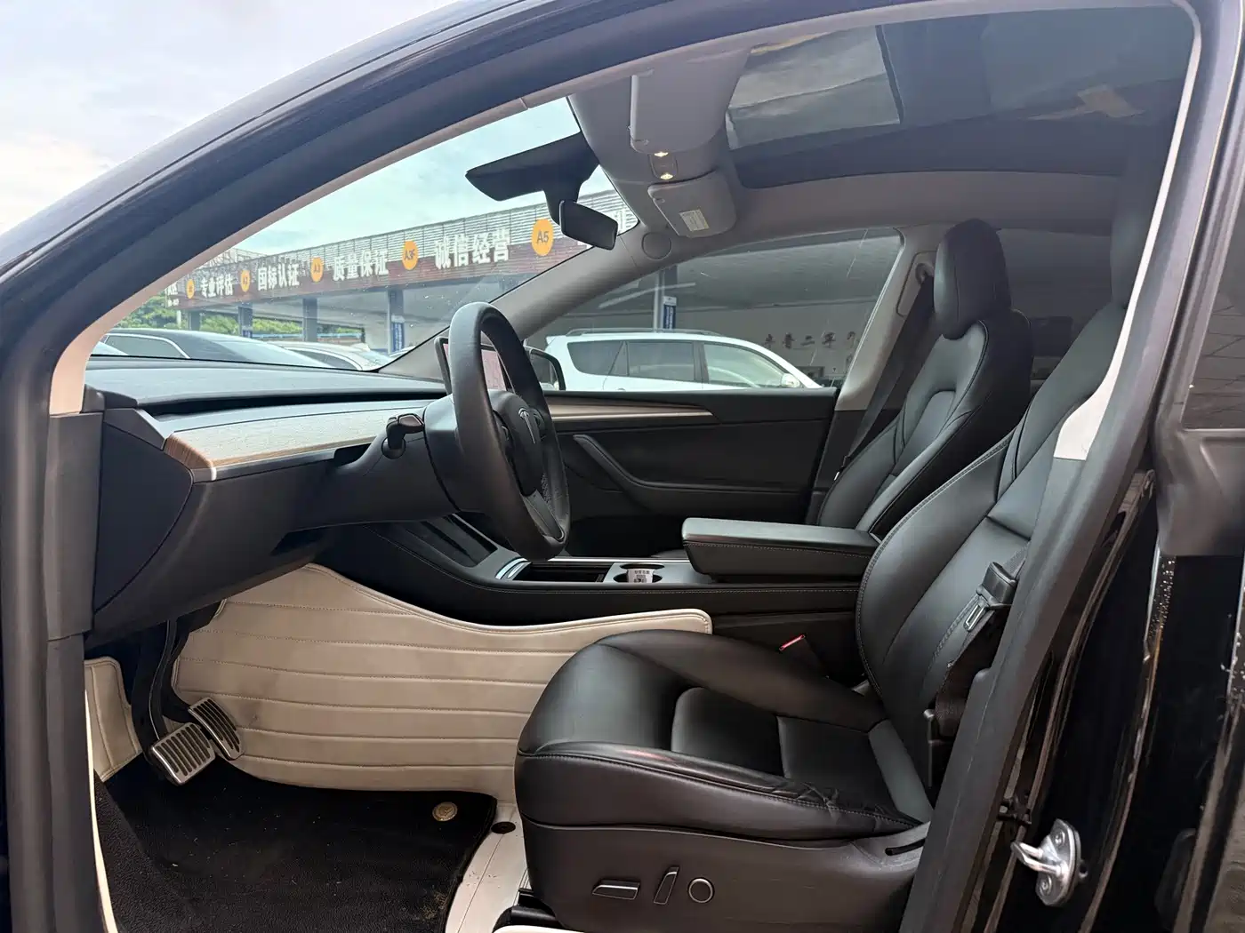 Tesla Model Y 2021 2021 Standard Range Rear-Wheel Drive