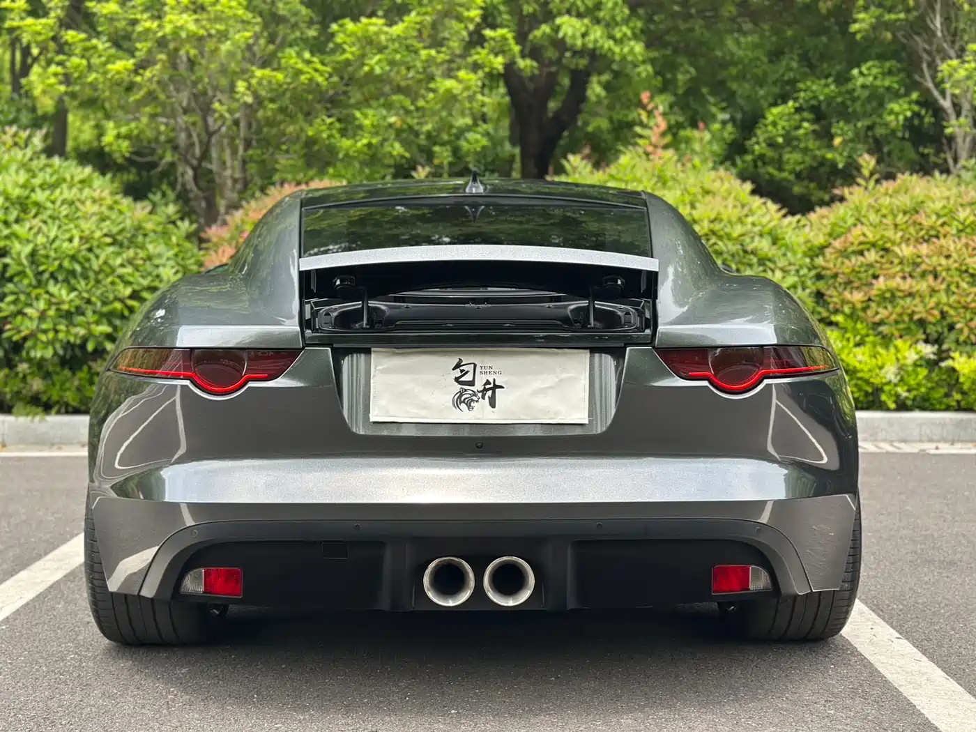Jaguar F-TYPE 2016 3.0 SC Hardtop фото 9