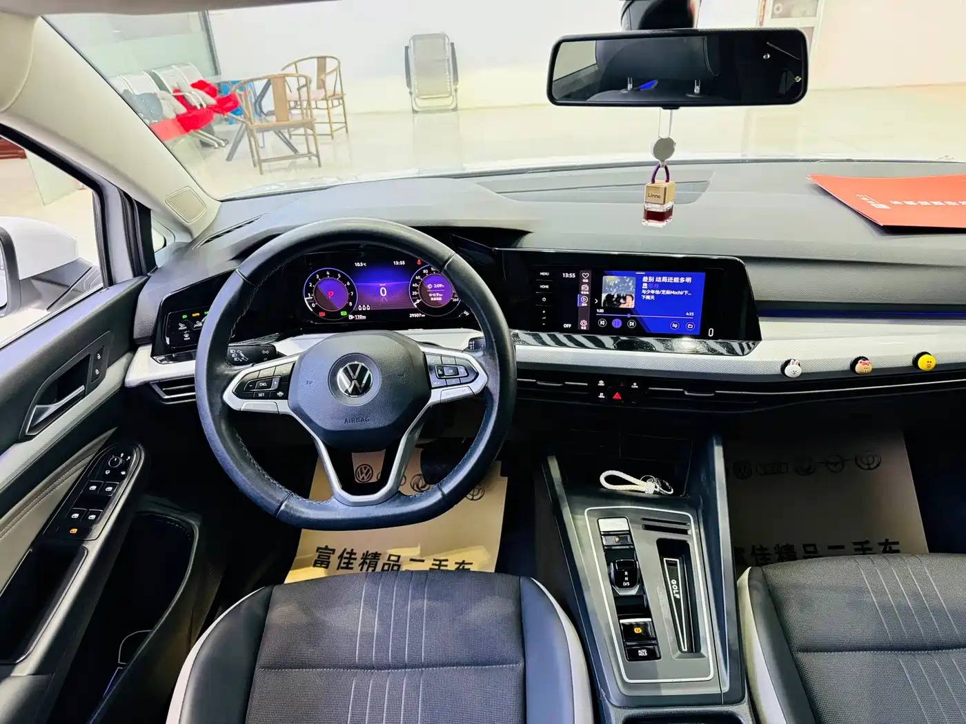 Volkswagen Golf 2021 280TSI DSG Pro фото 11
