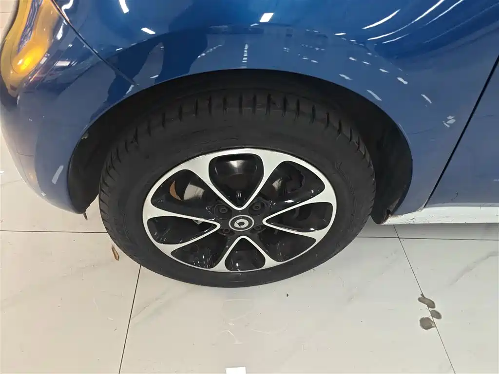 smart forfour 2018 2016 1.0L 52kW Passion Edition
