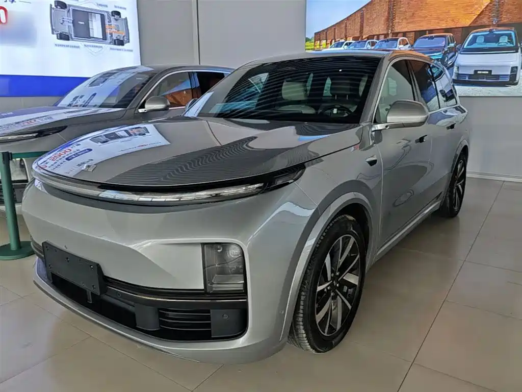 Li Auto Li L8 2023 Pro