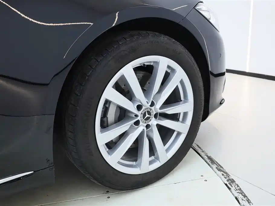 Mercedes-Benz S-Class 2024 S 400 L Business Edition фото 11