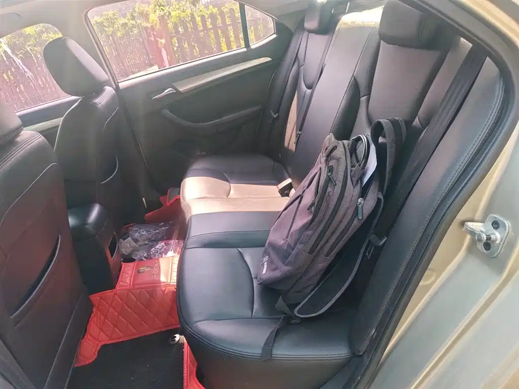 Roewe 360 2018 2018 PLUS 1.5L Manual Exclusive Edition