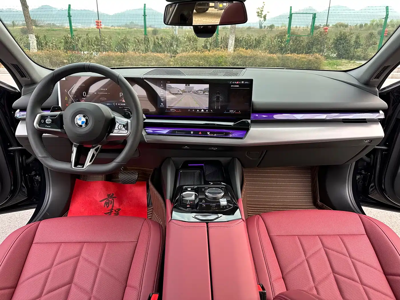 BMW 5 Series 2025 525Li M Sport Package фото 12