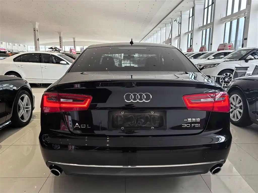 Audi A6L 2014 30 FSI Luxury фото 4