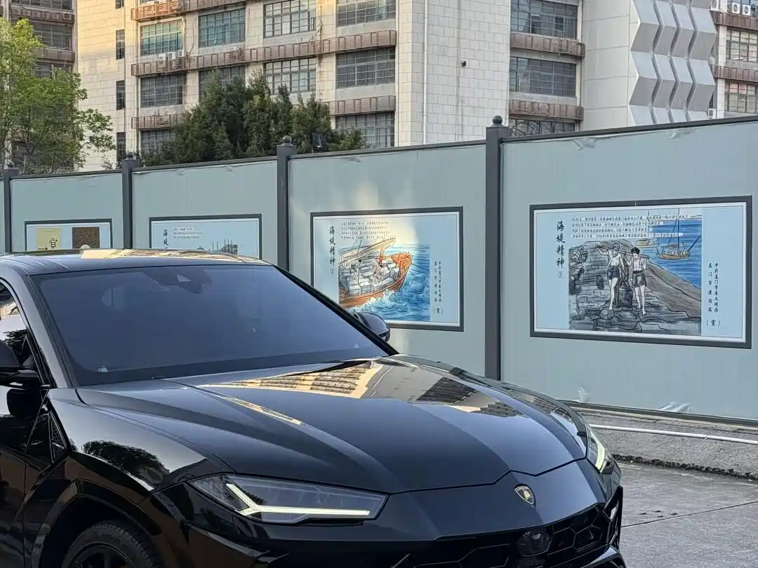 Lamborghini Urus 2024 2021 4.0T V8