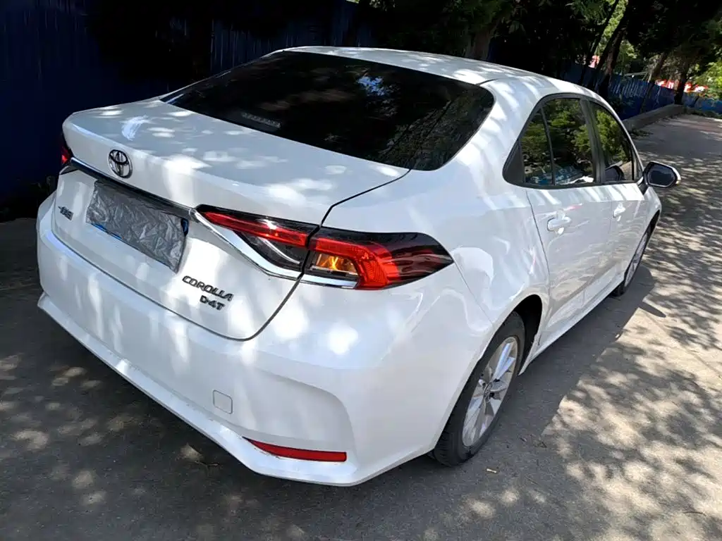 Toyota Corolla 2021 1.2T S-CVT Elite PLUS Edition фото 7