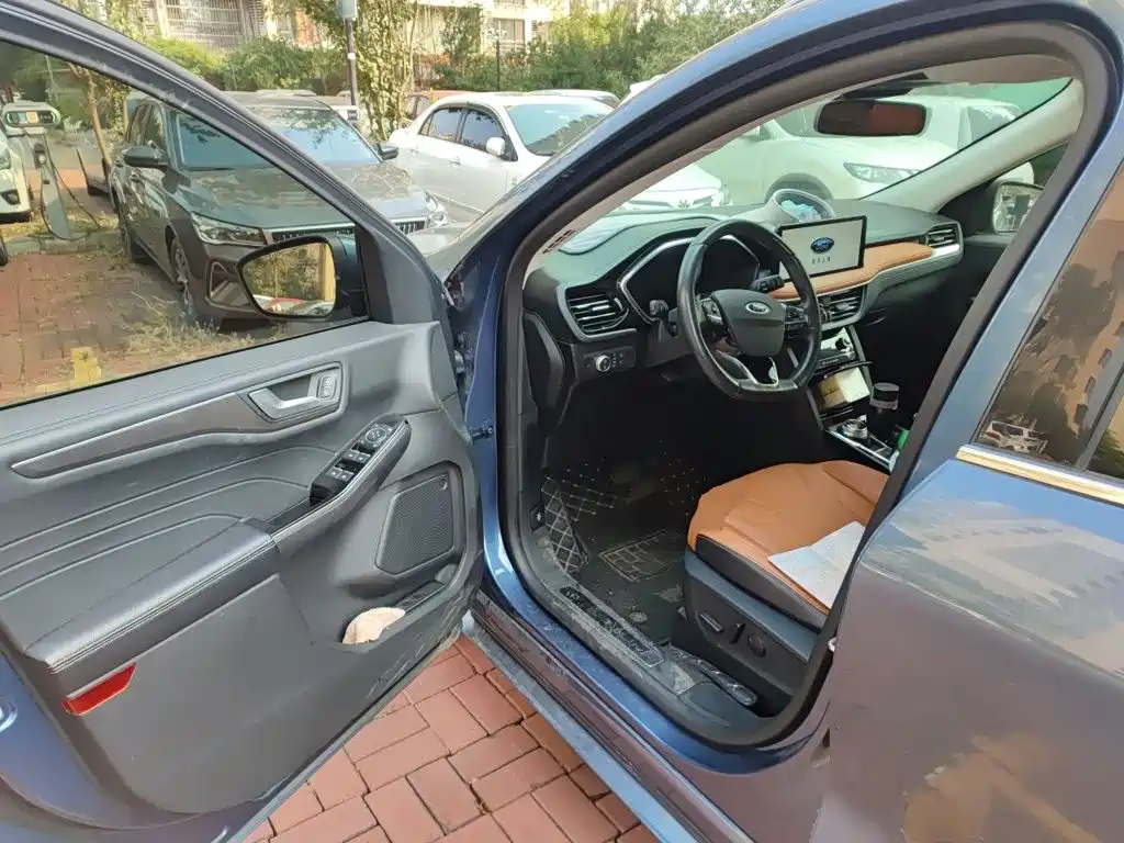Ford Escape 2020 2020 EcoBoost 245 AWD Premium Edition