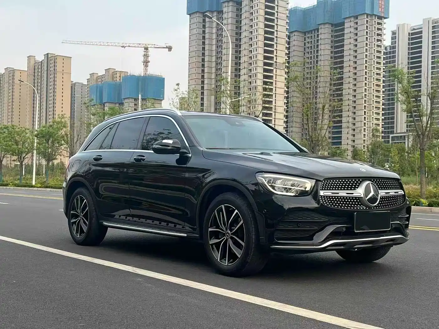 Mercedes-Benz GLC 2022 Model GLC 300 L 4MATIC Dynamic Edition фото 3