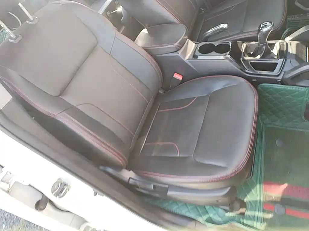 Geely GX7 2016 2015 Sport 2.0L Manual Elite