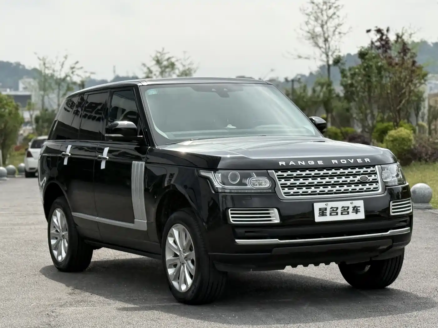 Land Rover Range Rover 2017 3.0 SC V6 Vogue фото 3