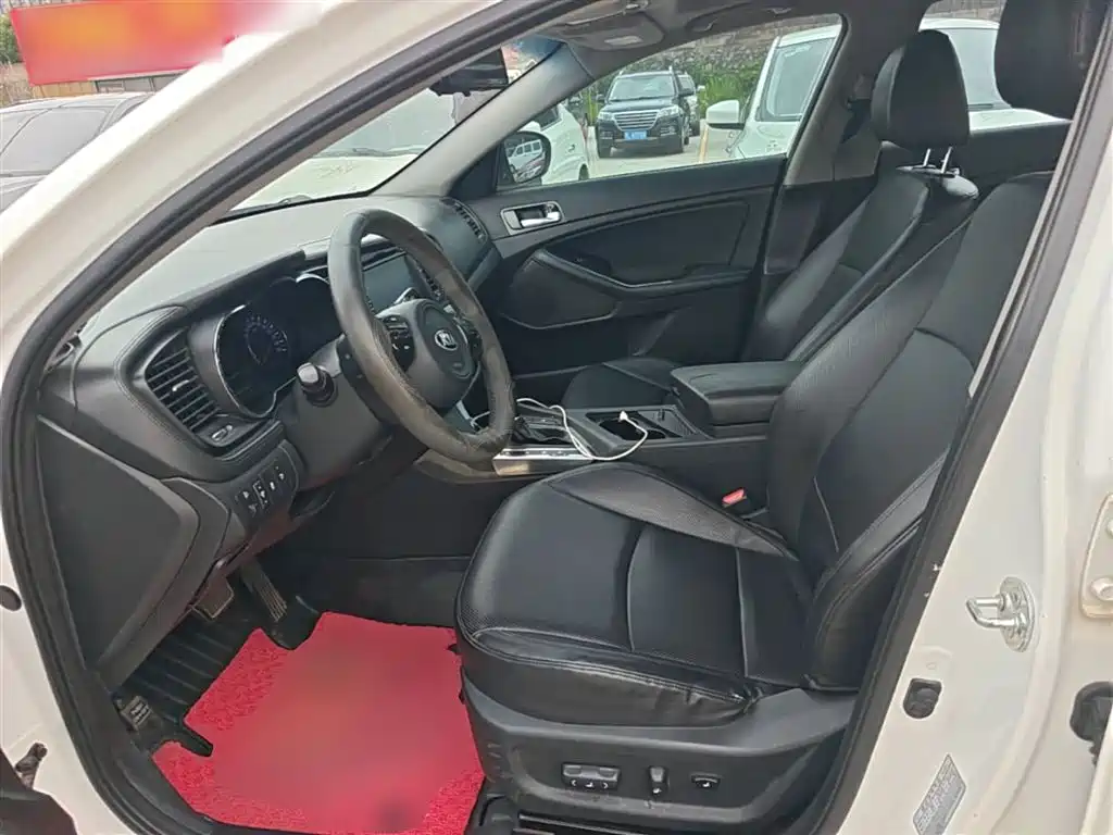 Kia K5 2014 2.0L Automatic LUXURY фото 15