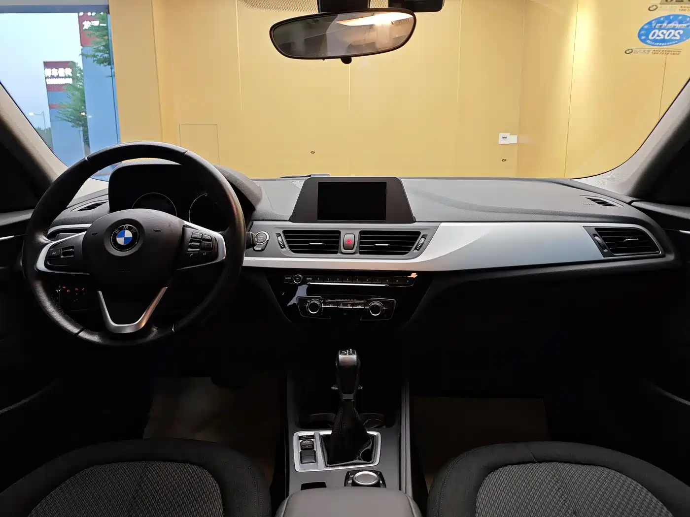 BMW 1 Series 2018 118i Fashion Edition фото 20