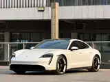 صورة 1 - Porsche Taycan