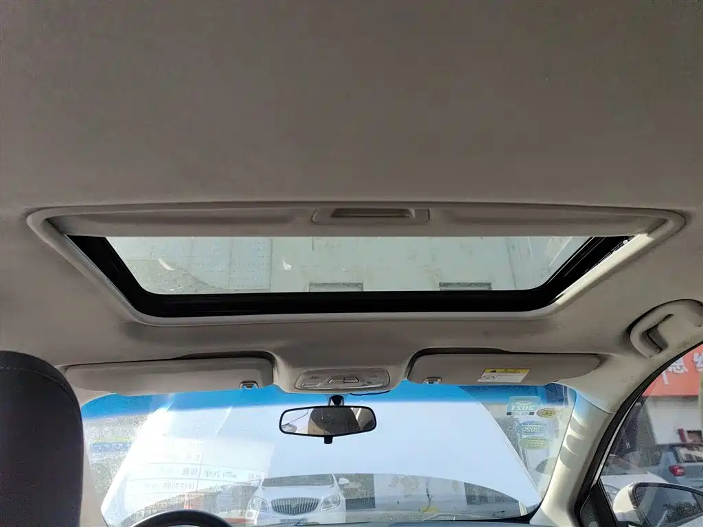 Chevrolet Cavalier 2019 320 Auto Sunroof Enjoyment Edition фото 9