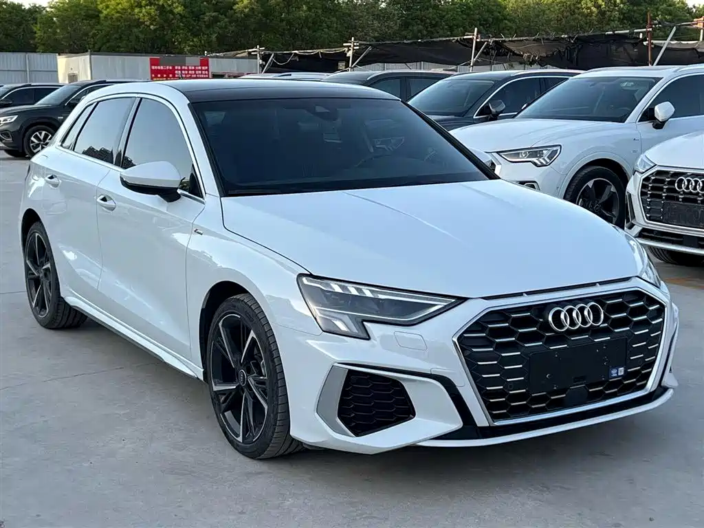 Audi A3 2022 Sportback 35 TFSI Style Sport фото 3
