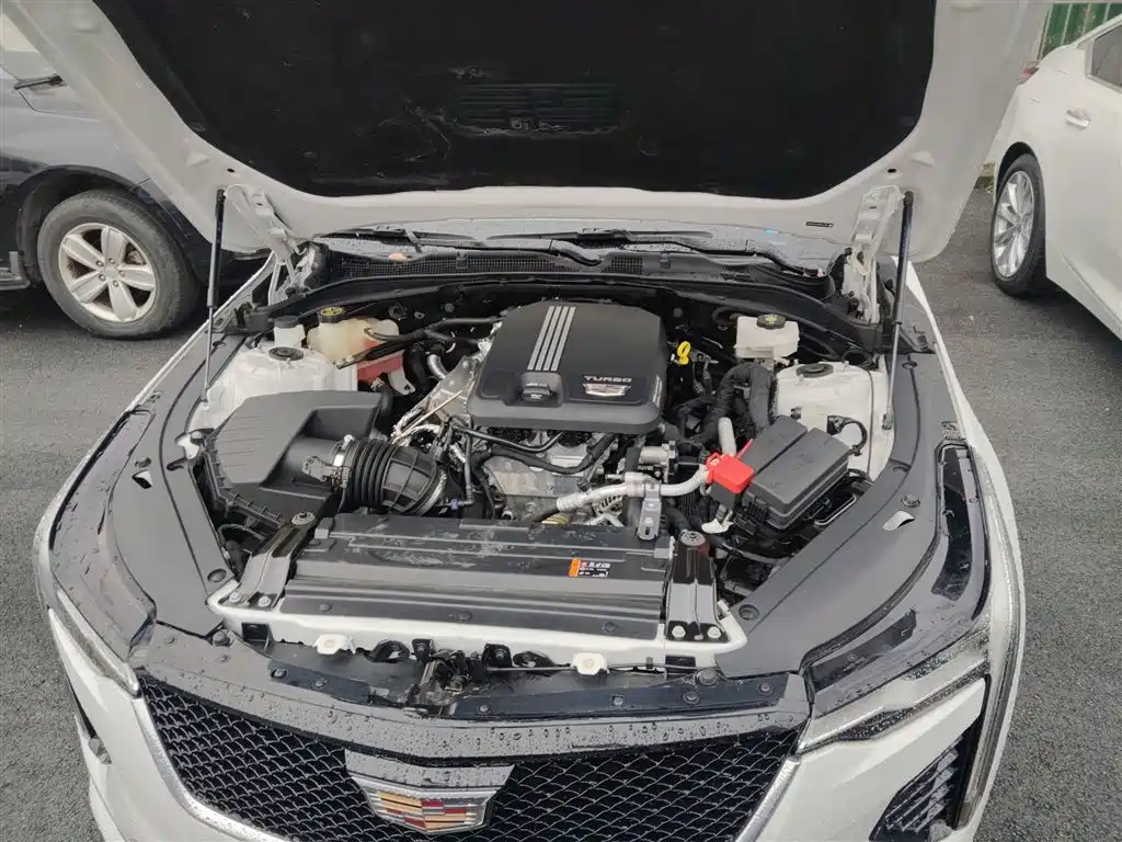 Cadillac CT4 2022 28T Fashion Style фото 10