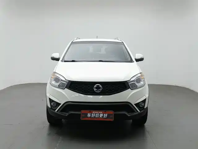 SsangYong Korando 2015 2.0L 2WD Automatic Enjoyment Edition — фото 3