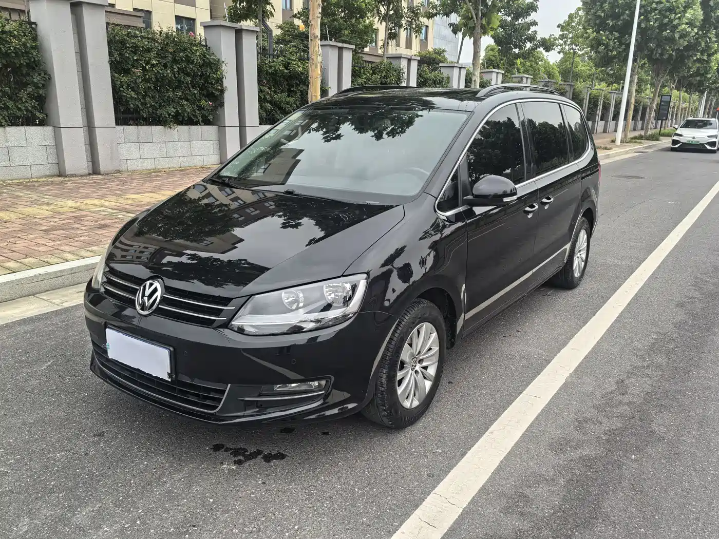 Volkswagen Sharan 2016 380TSI Comfort 7-seater