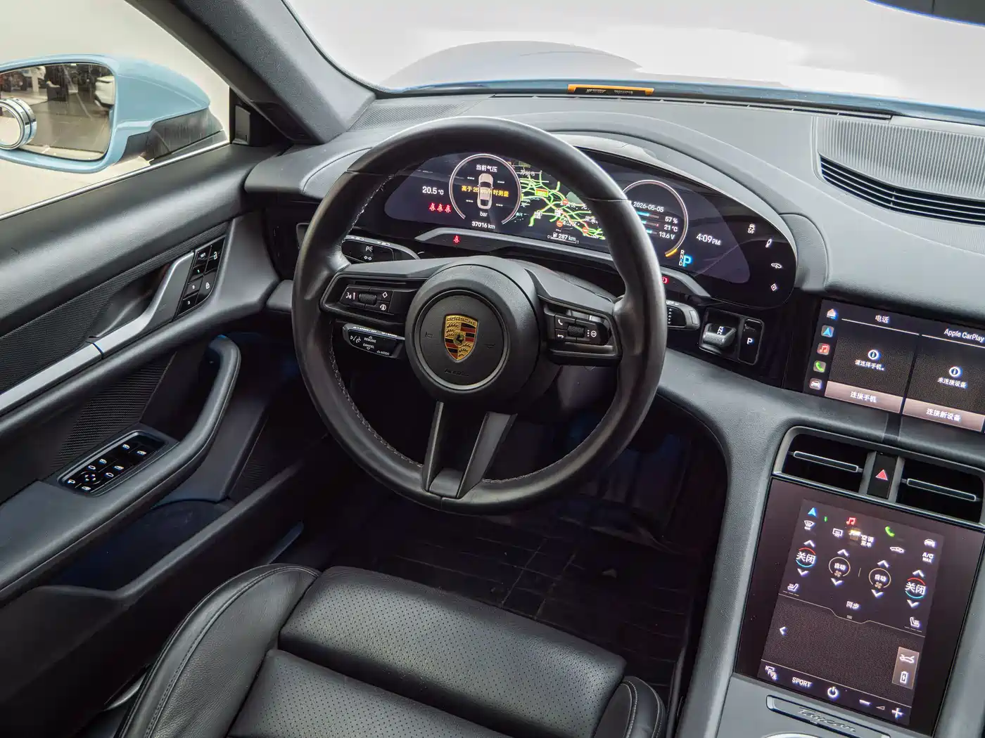 Porsche Taycan 2019 Taycan 4S фото 23