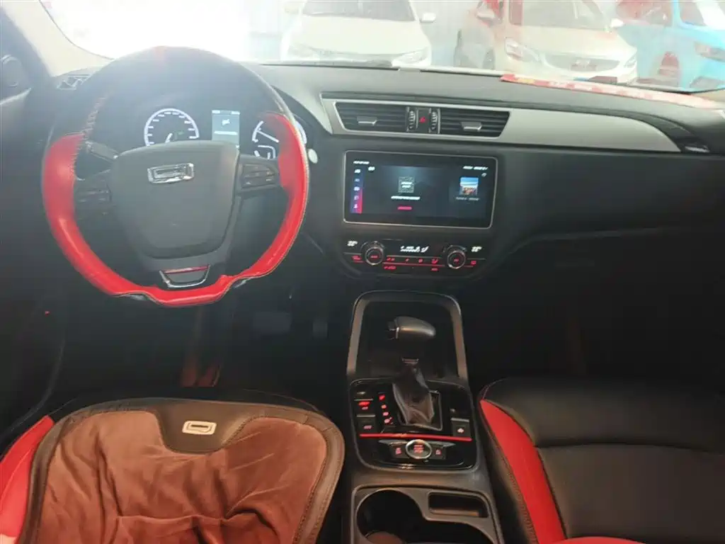 Qoros 5 2020 2019 1.6T Automatic Zhiyun Internet (AliOS) Premium Edition