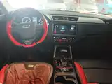 Photo 10 - Qoros 5