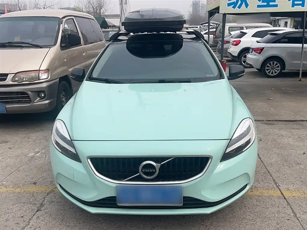 Volvo V40 2018 2017 T3 Inscription