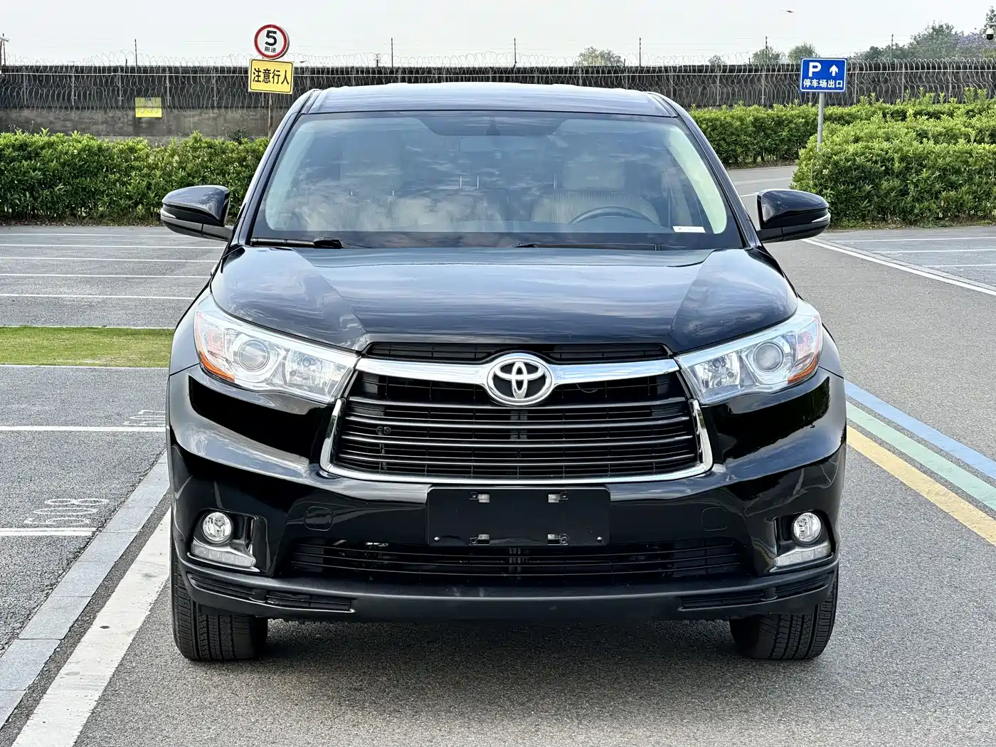 Toyota Highlander 2017 2.0T 2WD Elite 7-Seater фото 2