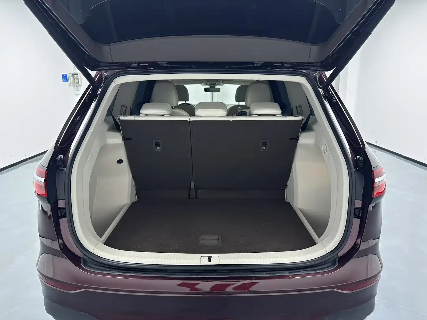 Volkswagen Viloran 2022 330TSI Luxury Edition фото 22