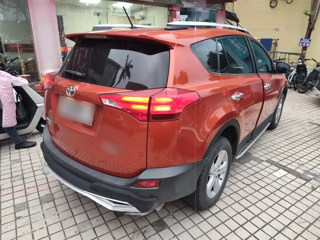 Toyota RAV4 Rongfang 2013 2.5L Auto 4WD Elite фото 24