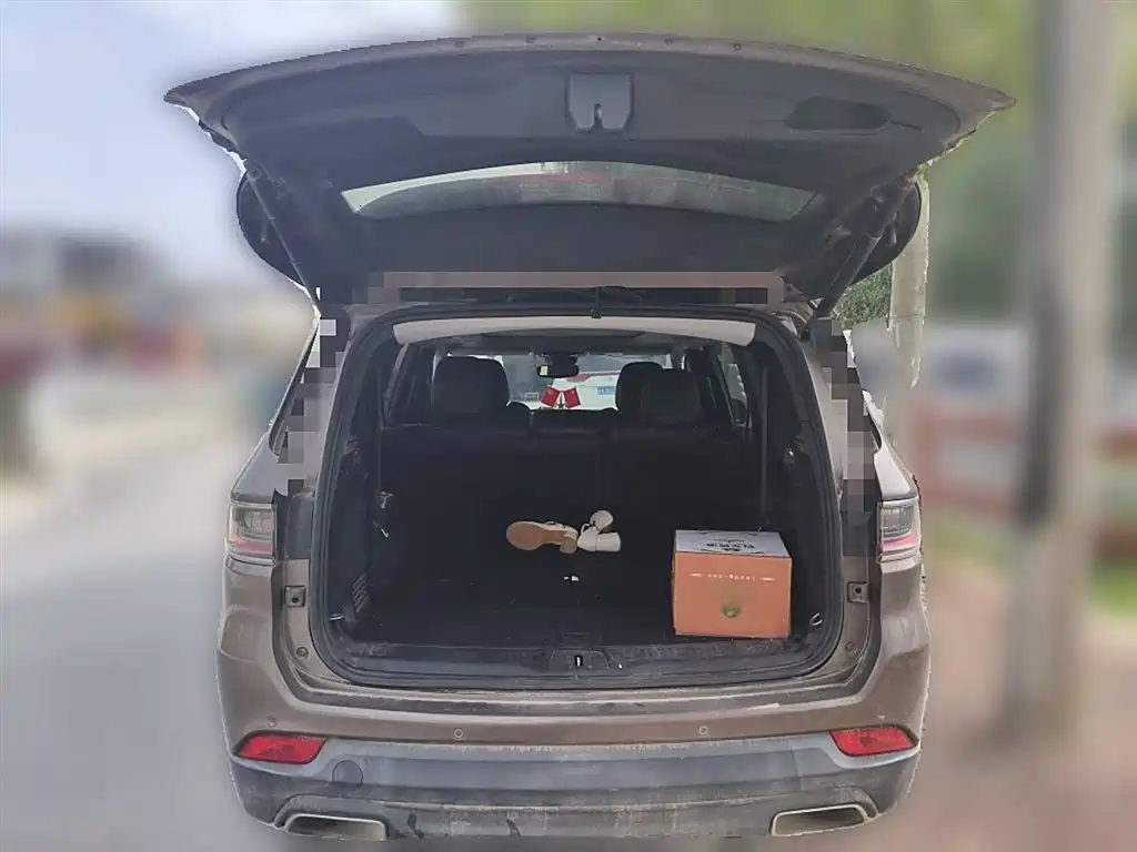 Jeep Grand Commander 2019 2018 2.0T AWD Ultimate Edition (China V)