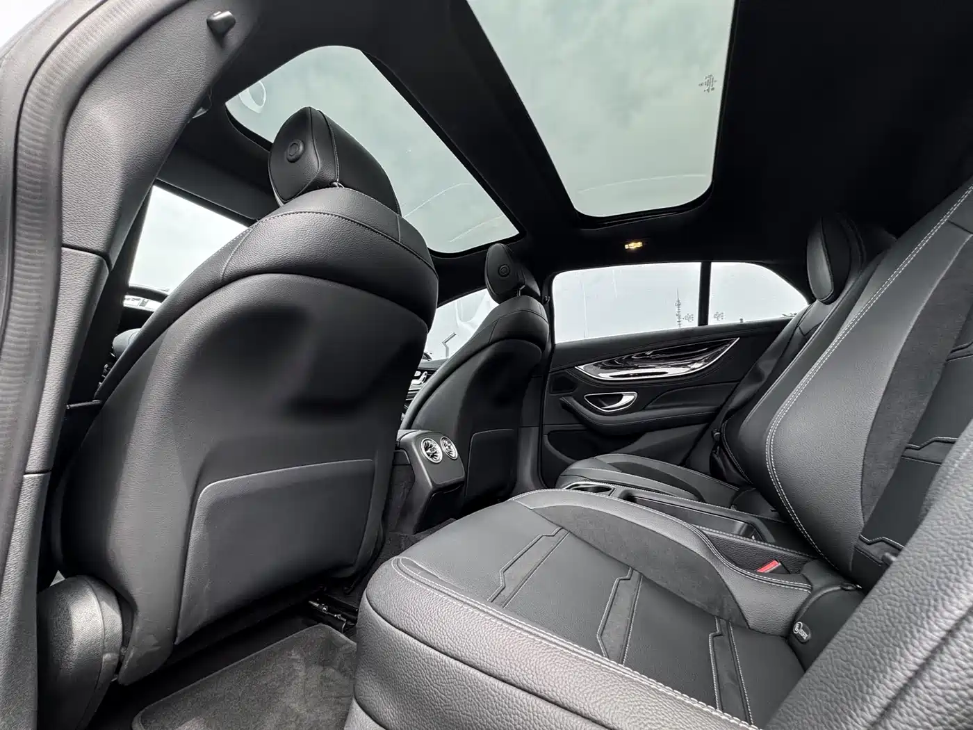 Mercedes-Benz AMG GT 2023 AMG GT 50 4-Door Coupe фото 13