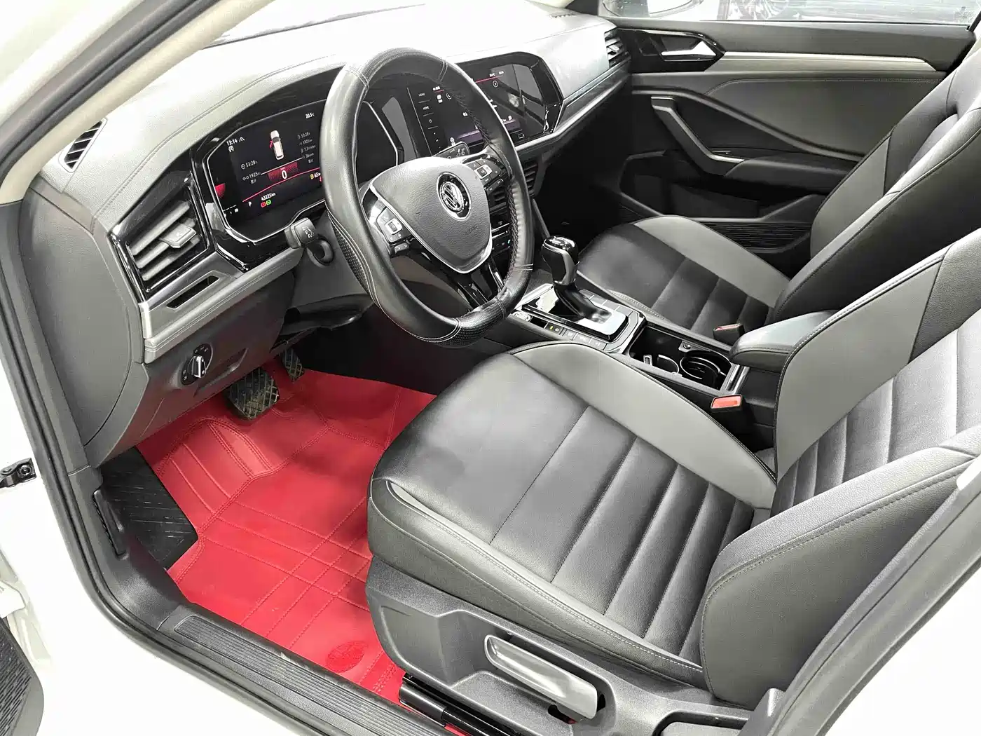 Volkswagen Sagitar 2022 280TSI DSG Surpassing Edition фото 7