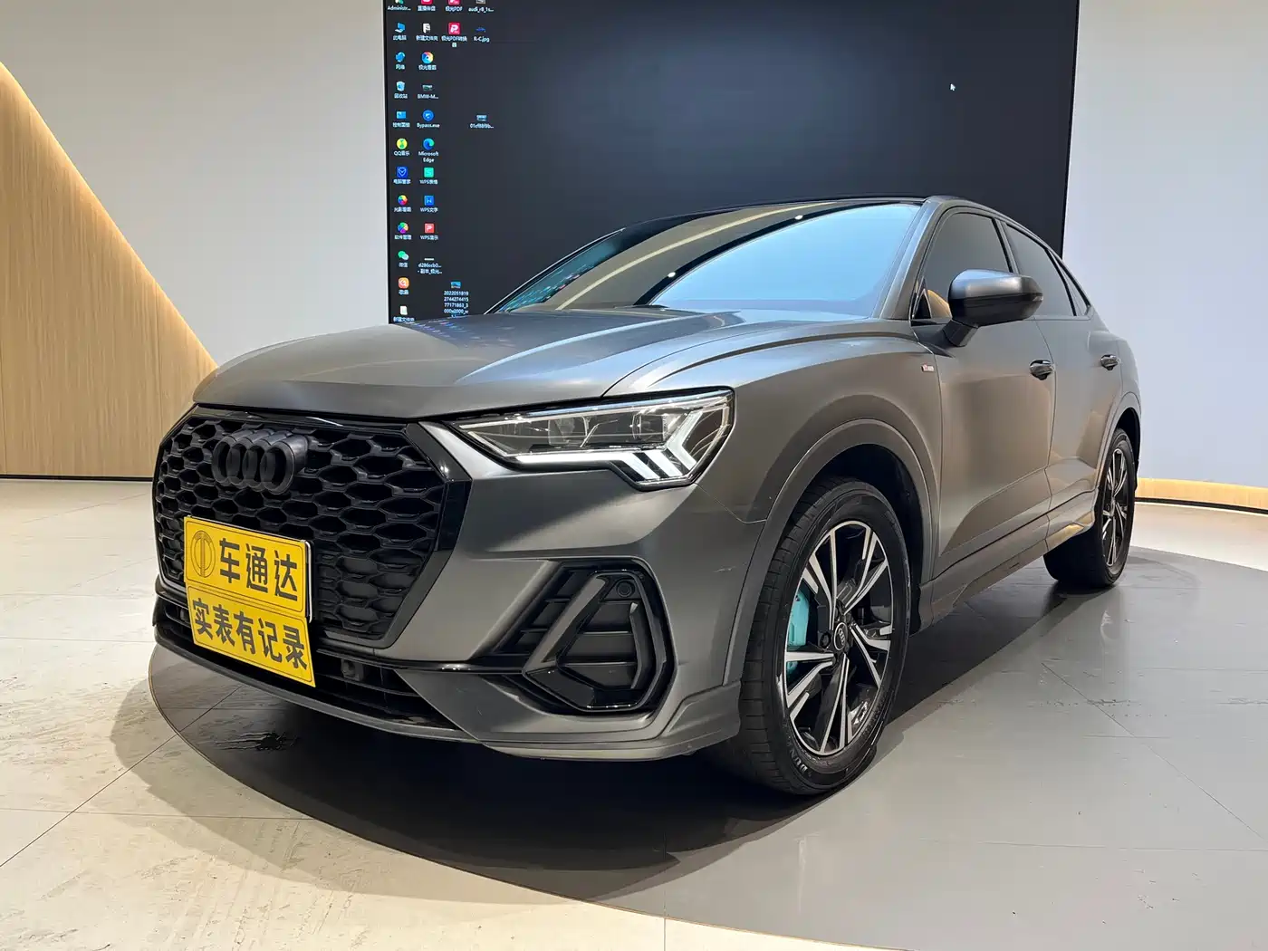 Audi Q3 Sportback 2022 40 TFSI Fashion фото 2