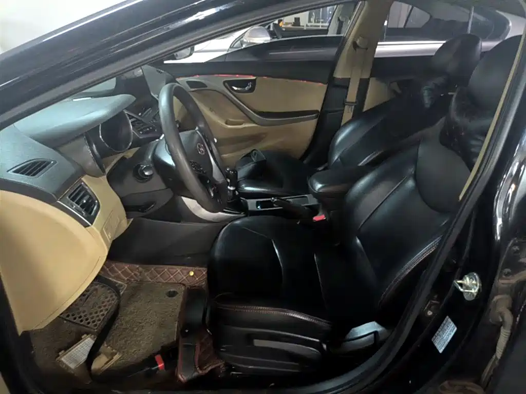 Hyundai Langdong 2012 1.6L Manual Leading фото 15