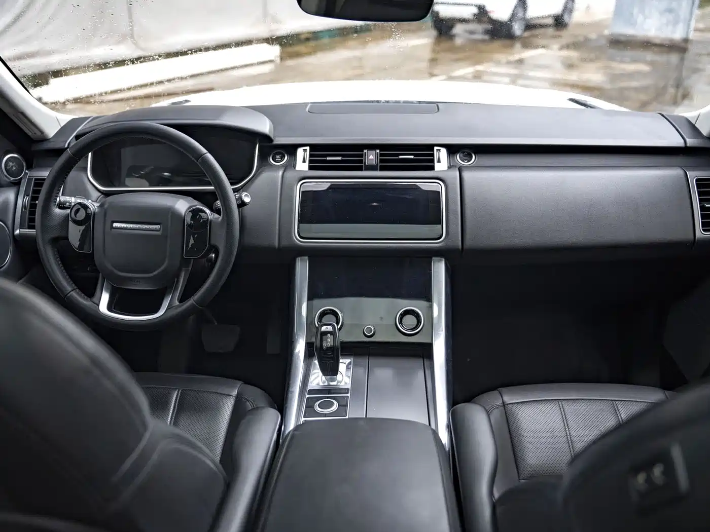 Land Rover Range Rover Sport 2020 3.0 L6 SE фото 8
