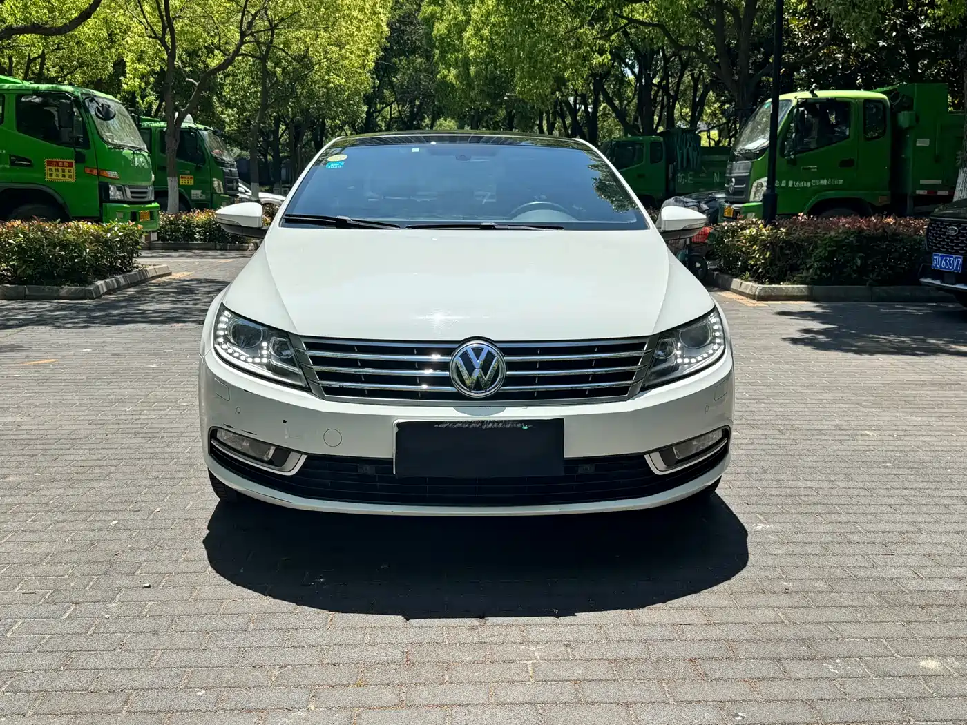 Volkswagen FAW-Volkswagen CC 2016 Model 1.8TSI Premium фото 2