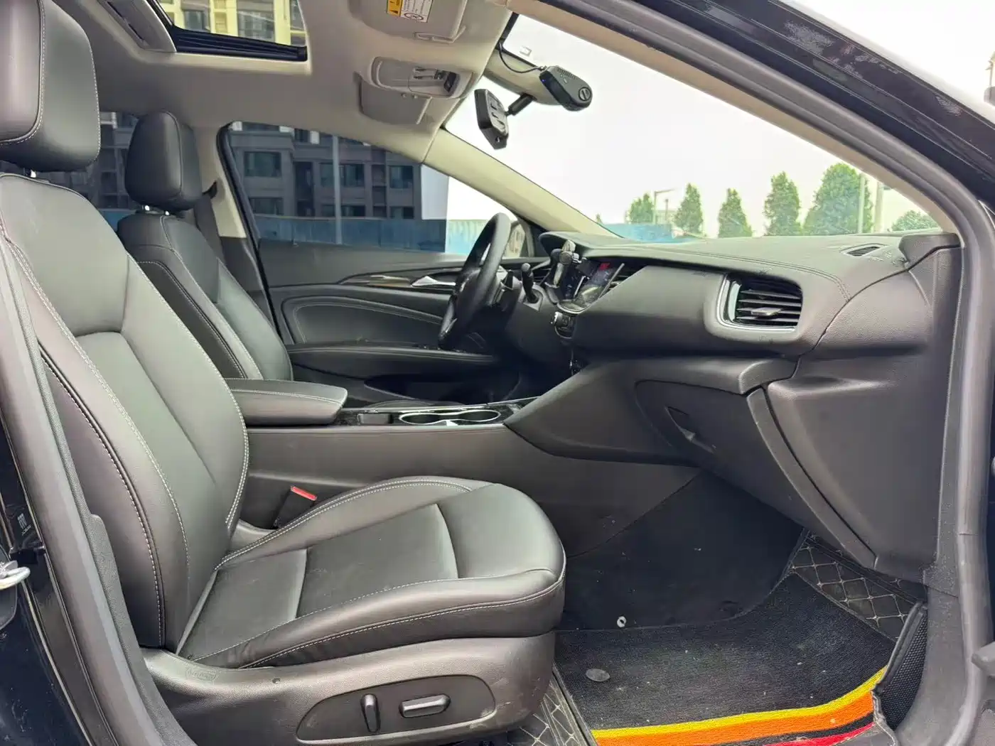 Buick Regal 2024 25T Ultra Comfort Edition фото 13