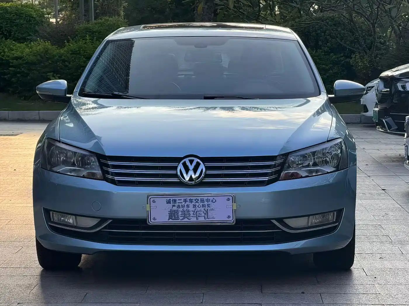 Фото 2 - Volkswagen Passat