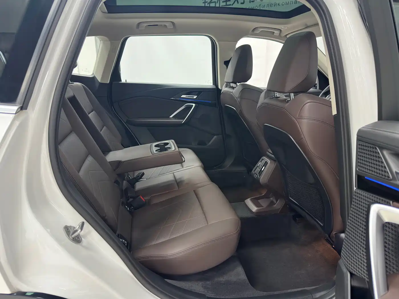 BMW X1 2023 sDrive20Li X Design Package фото 13
