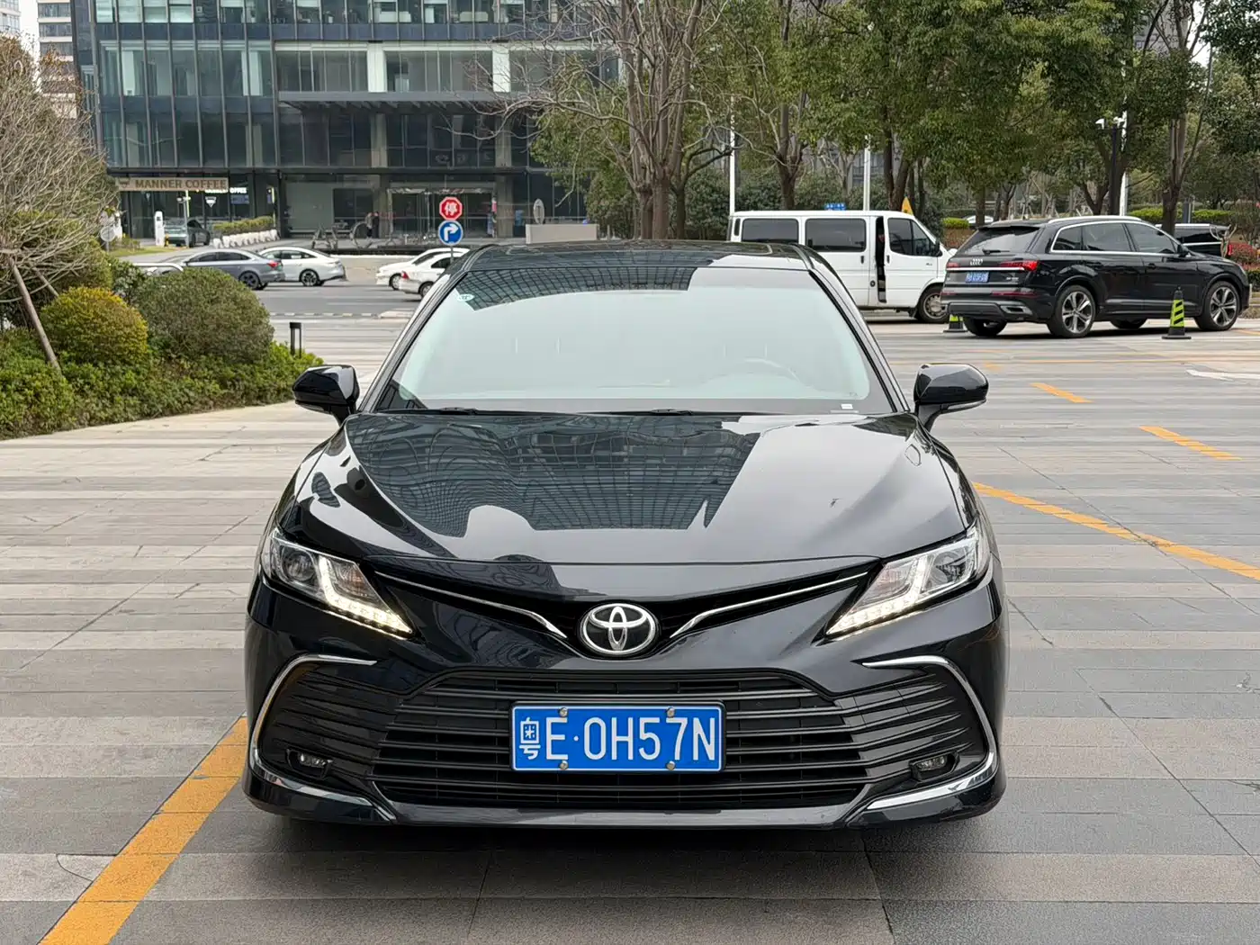 Toyota Camry 2023 2.0GVP Leading Edition фото 2