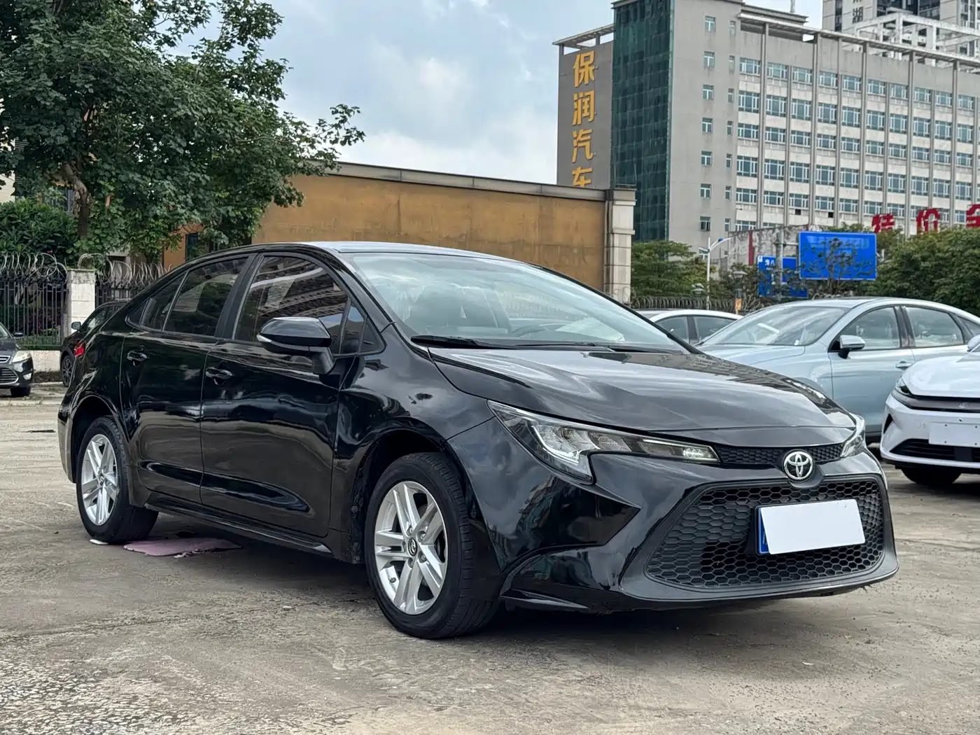 Toyota Levin 2019 185T CVT Progressive Edition China V фото 3