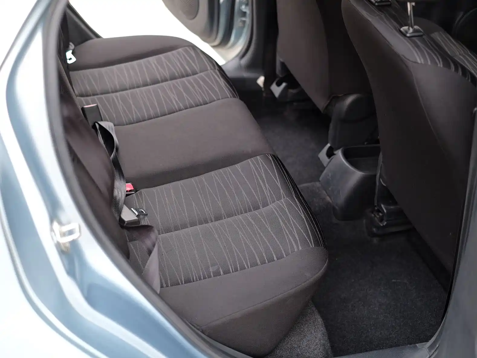 Фото 34 - Mazda 2