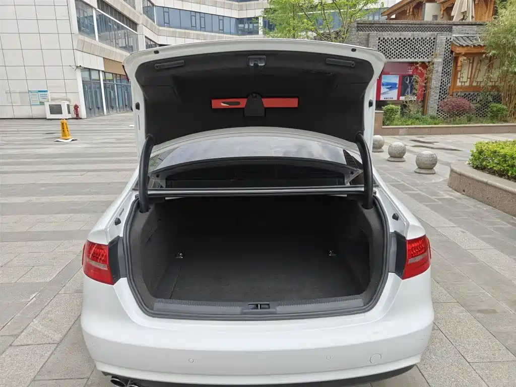 Audi A4L 2015 35 TFSI Auto Standard фото 15