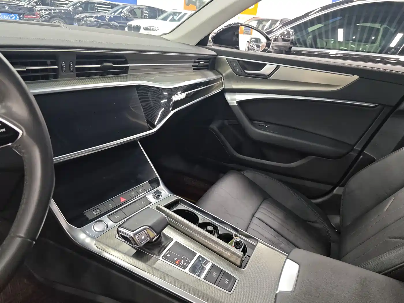 Audi A6L 2020 40 TFSI Luxury Elegance фото 9