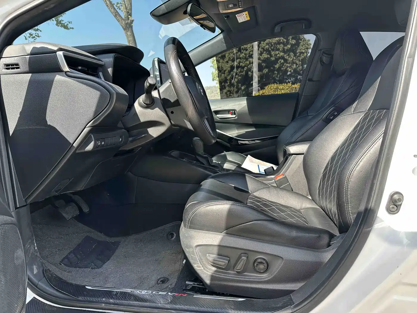 Toyota Levin 2022 Dual Engine 1.8H E-CVT Tech Edition фото 6